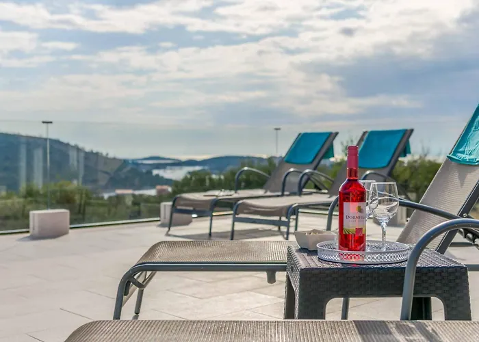 Villa Sweet Coral Podglavica